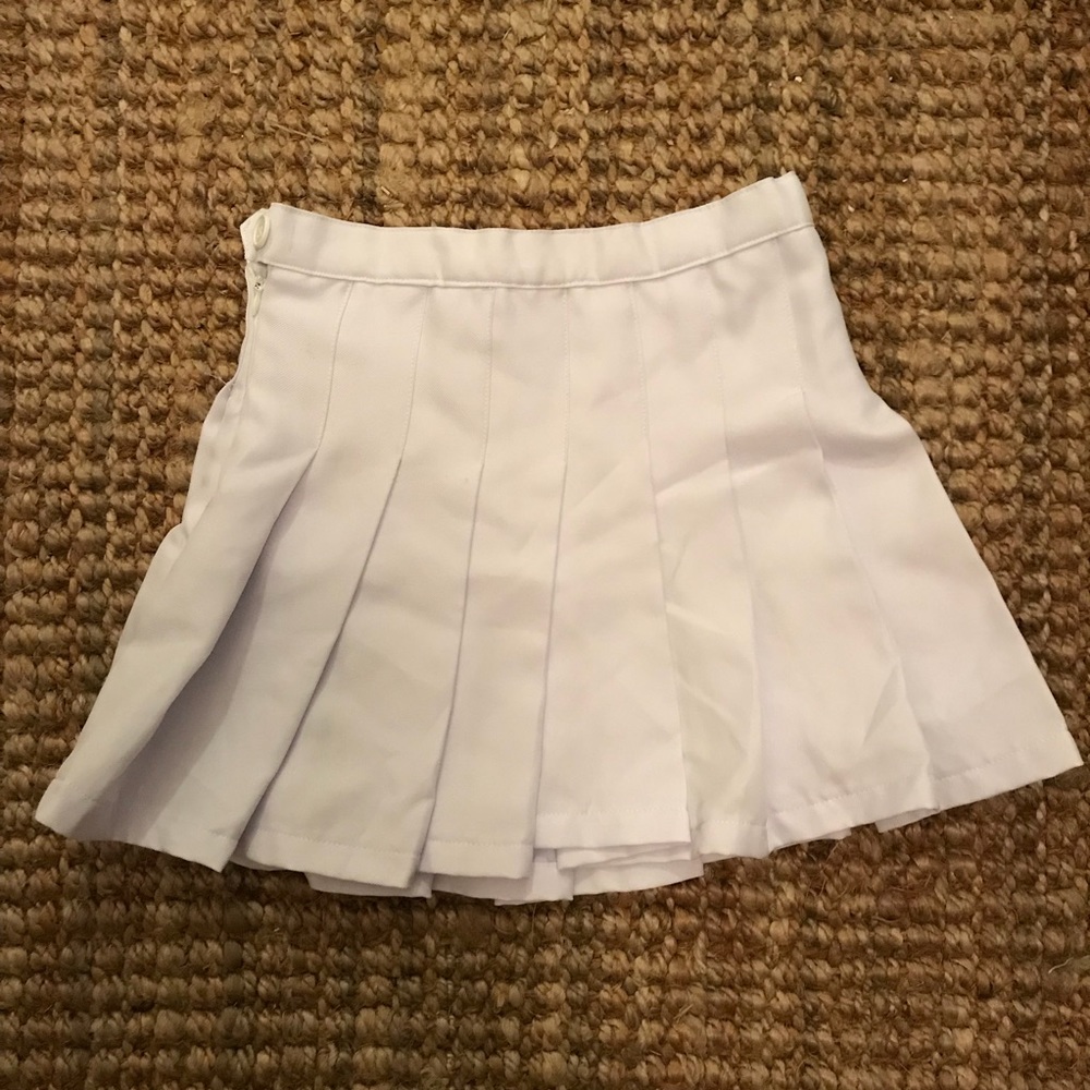 Pleated skirt